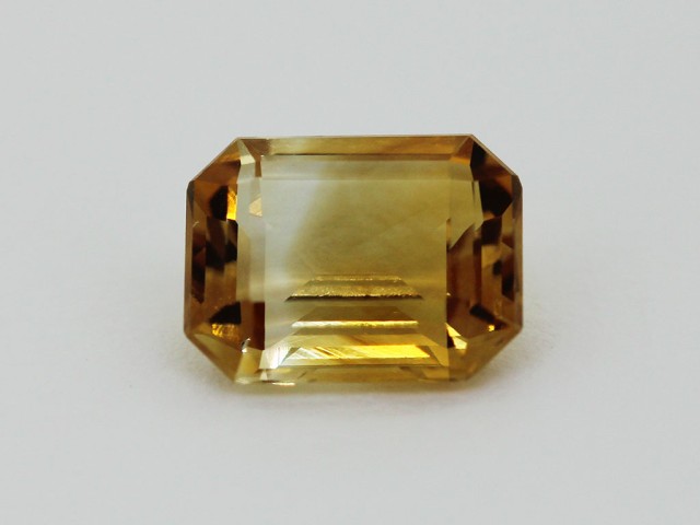 Citrine RPC 9.2x7.1mm 2.06cts