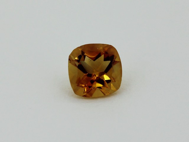 Citrine antique 5.2x5.2mm...