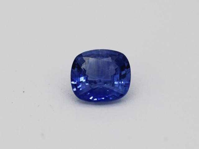 Saphir Antique 6.1x6mm 0.96ct