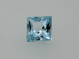 Topaze traité sky blue CV 6x6mm 1.33ct