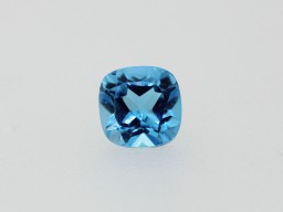 Topaze traitée swiss blue Antique 5.7x5.7mm 1.13cts