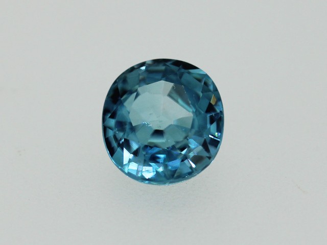 Zircon Bleu Ovale 9.1x8.3mm...