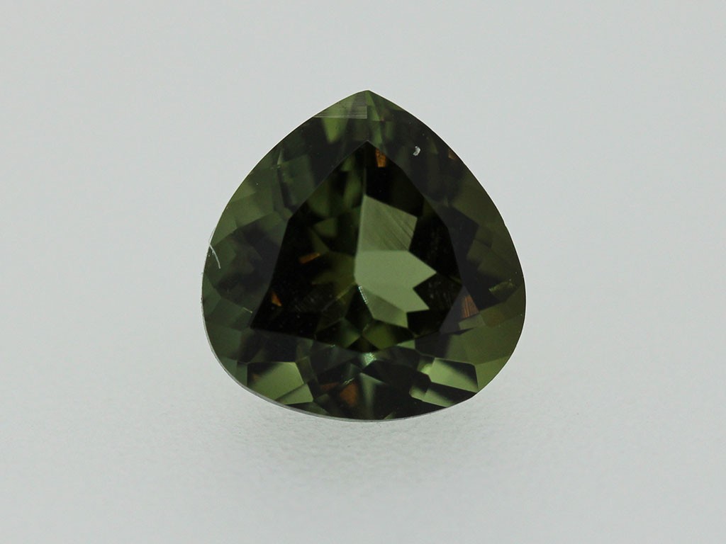 Tourmaline verte poire 8.1x7.9mm 1.92ct