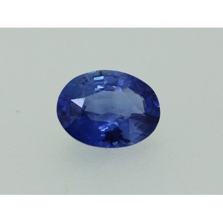 saphir ovale 8.3x6.4mm 1.57ct