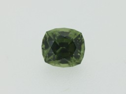 Zircon vert coussin 7.1x6.4mm 2.01cts