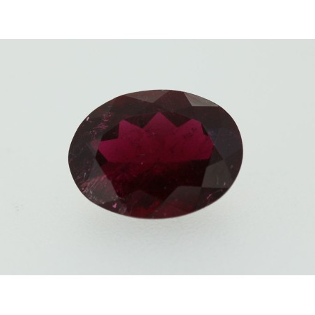 Tourmaline rose ovale 11.1x8.3mm 3.06cts