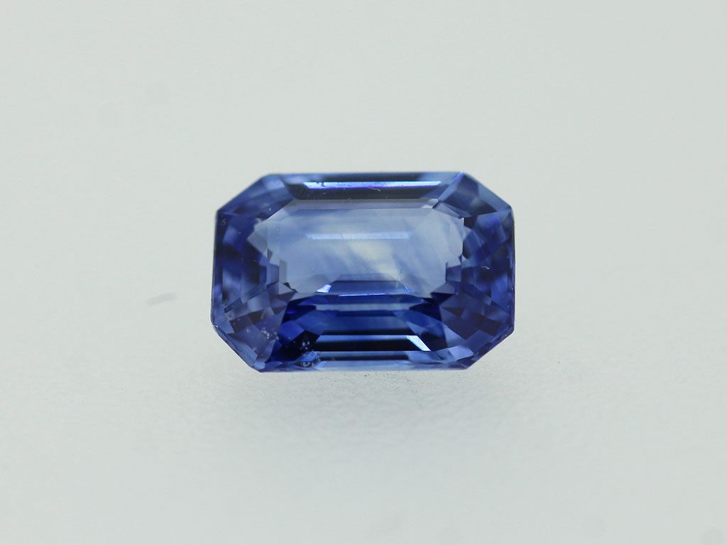 Saphir RPC 7.2x5.1mm 1.28ct